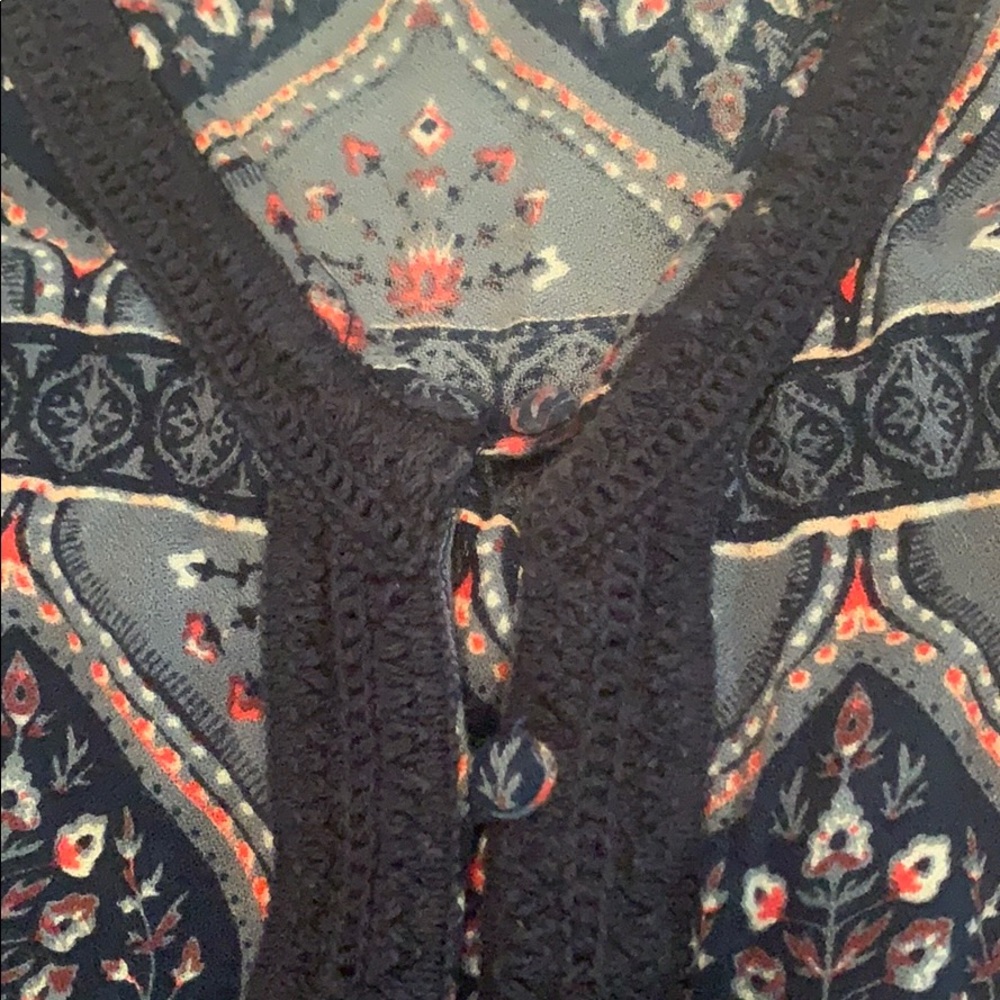 Small Roxy Romper - Picture 4 of 5